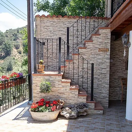 Villa Archontikon 1817 *