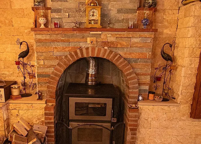 Vilă Archontikon 1817 *